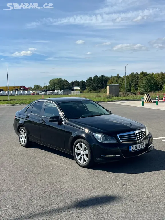 Mercedes W204